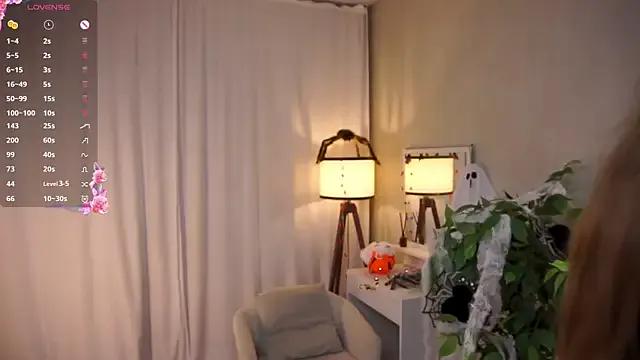 Freechat TomokoRocha on StripChat