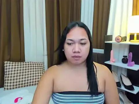 Freechat TsUncutKaren on StripChat