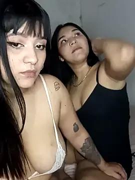 Freechat TwoForyouX on StripChat