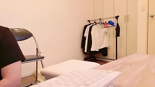 Group undo-busoku69 on StripChat