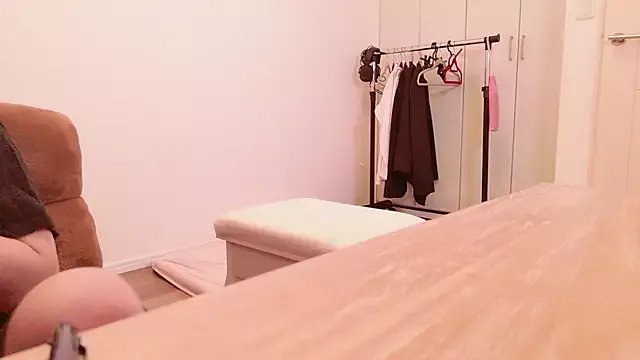 Group undo-busoku69 on StripChat