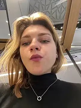 ValenciaShock on StripChat