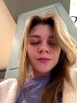 ValenciaShock on StripChat