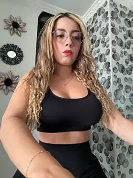 Private ValeriaHot69 on StripChat