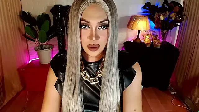 VictorinaDom on StripChat