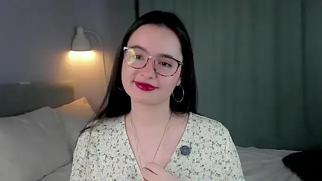 Freechat WildaBisom on StripChat