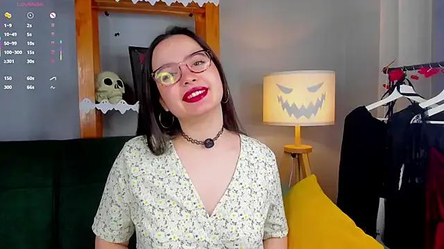 Freechat WildaBisom on StripChat