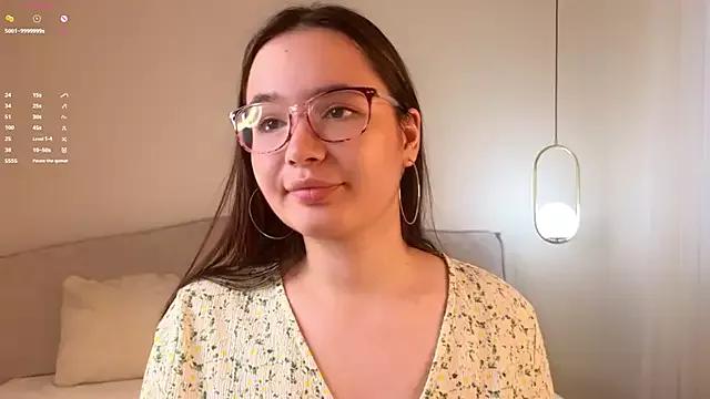 Freechat WildaBisom on StripChat