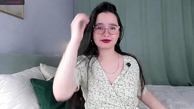 Freechat WildaBisom on StripChat