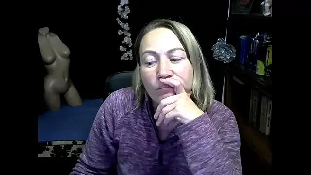 Freechat wLESLYMOSw on StripChat