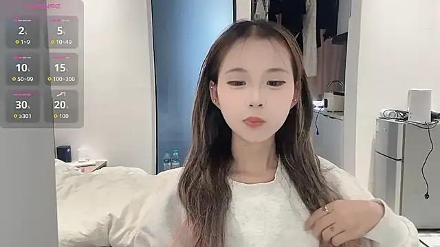 Xiaoyumi61 on StripChat