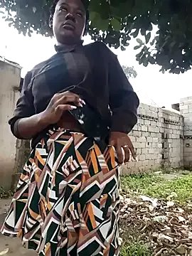 Xtra_bootie on StripChat