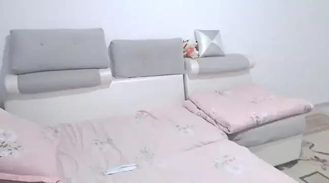 your_angela on StripChat