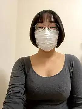 Yurika_oO on StripChat