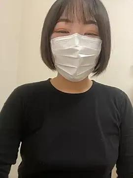 Yurika_oO on StripChat