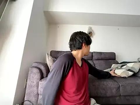 yuuki8910 — Group on StripChat