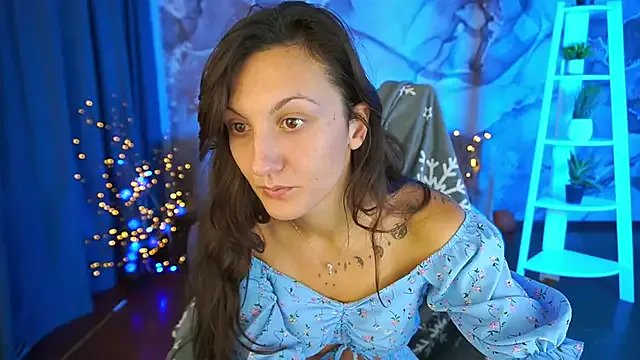 ZafiraMoonn on StripChat