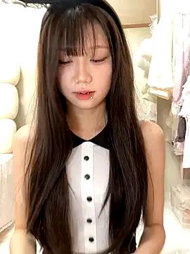 Group zaizaiNono on StripChat